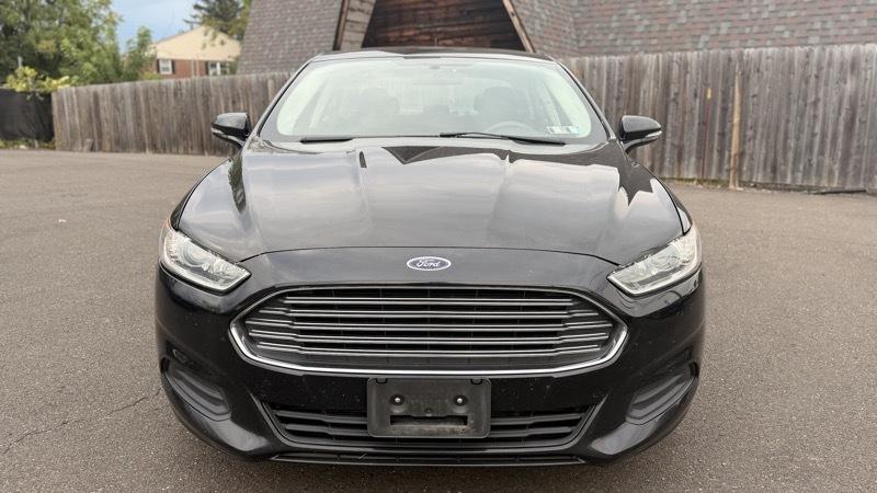 Ford Fusion SE 2016