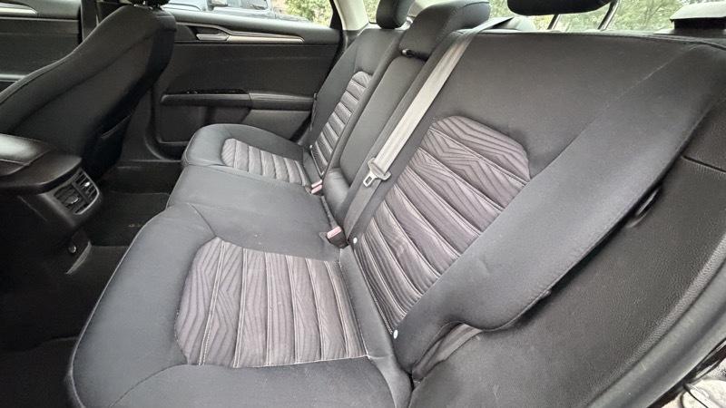 Ford Fusion SE 2016