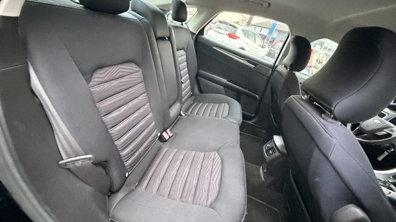 Ford Fusion SE 2016