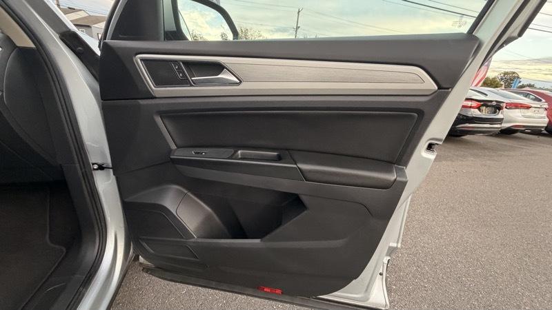 Volkswagen Atlas SE 2018