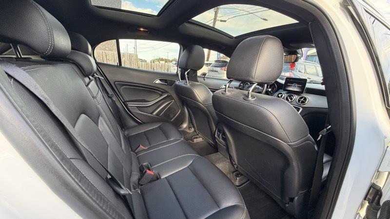 Mercedes-Benz GLA-Class GLA250 4MATIC 2019