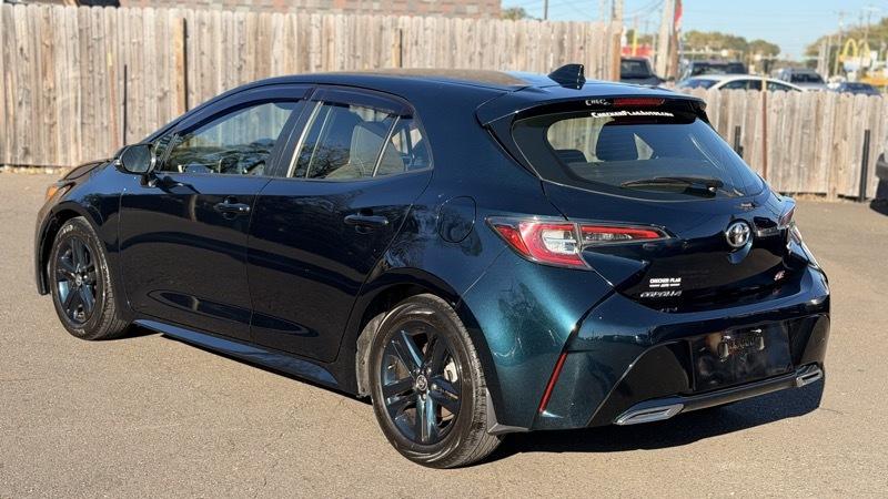 Toyota Corolla SE Hatchback CVT 2022