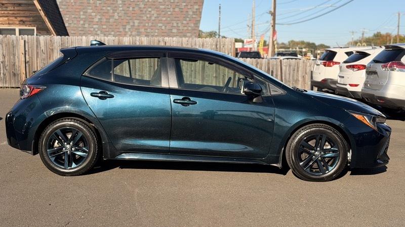 Toyota Corolla SE Hatchback CVT 2022