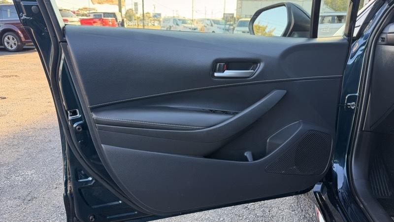 Toyota Corolla SE Hatchback CVT 2022