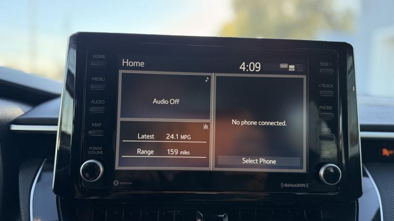 Toyota Corolla SE Hatchback CVT 2022