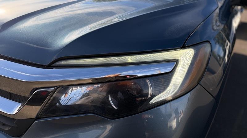 Honda Pilot EX-L w/Navigation and RES AWD 2019