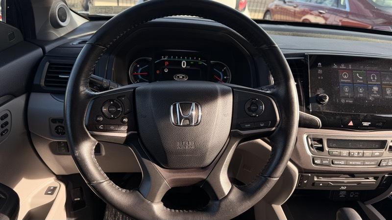 Honda Pilot EX-L w/Navigation and RES AWD 2019