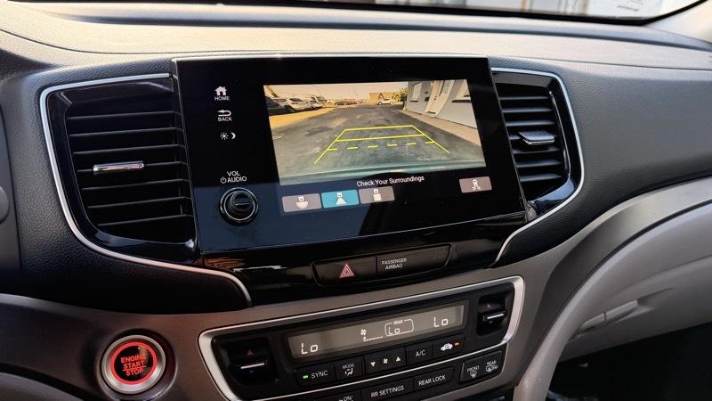 Honda Pilot EX-L w/Navigation and RES AWD 2019
