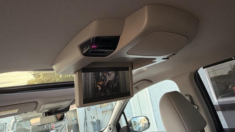 Honda Pilot EX-L w/Navigation and RES AWD 2019