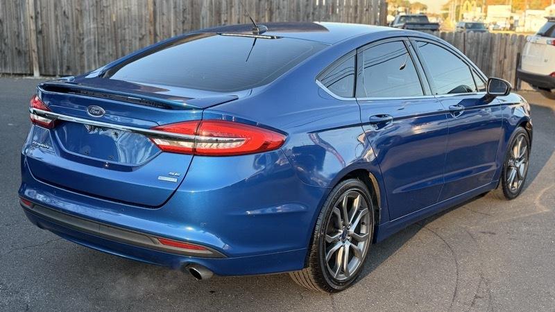 Ford Fusion SE 2017