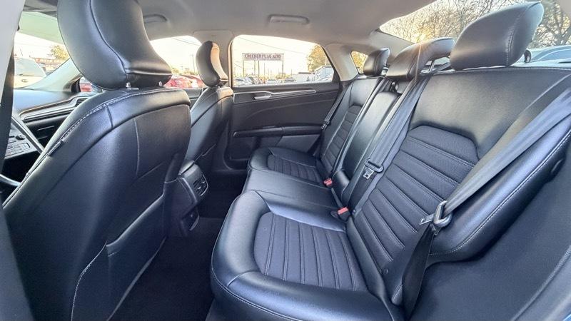 Ford Fusion SE 2017