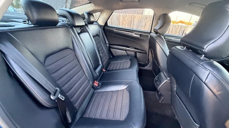 Ford Fusion SE 2017