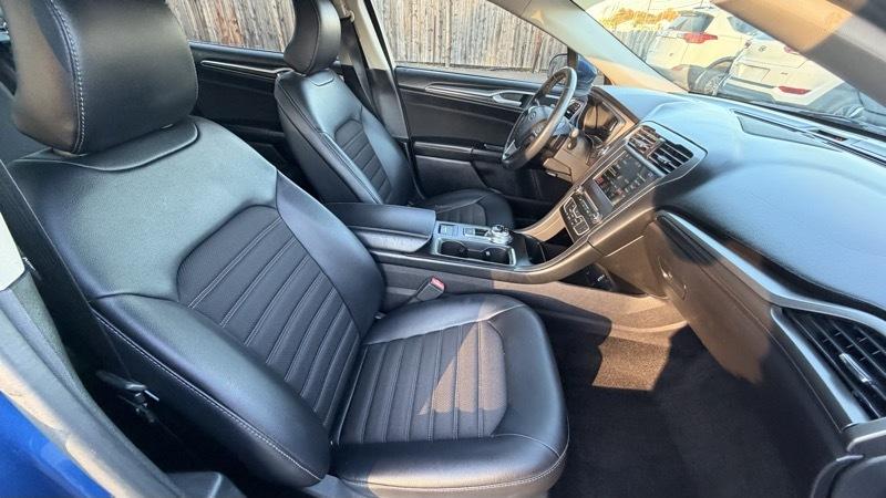Ford Fusion SE 2017