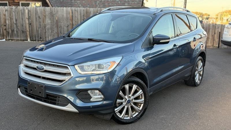 Ford Escape Titanium 4WD 2018