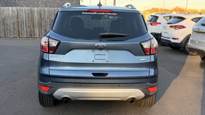 Ford Escape Titanium 4WD 2018