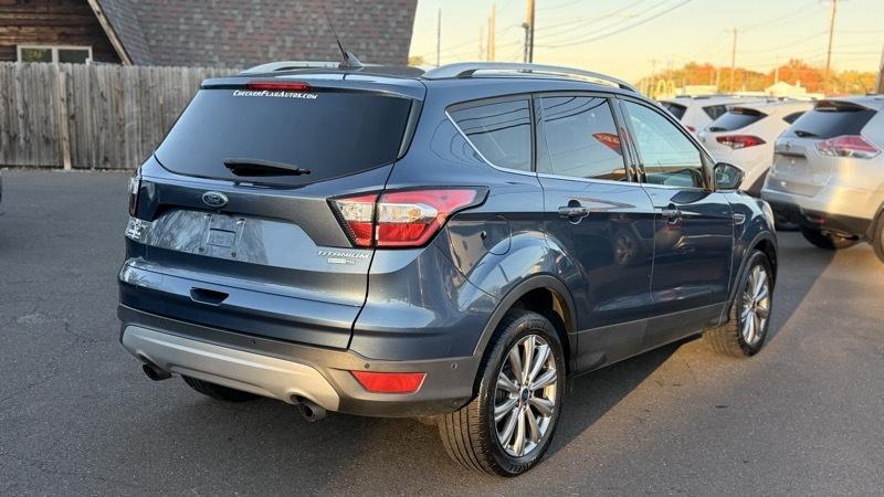 Ford Escape Titanium 4WD 2018
