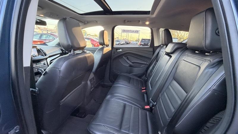 Ford Escape Titanium 4WD 2018