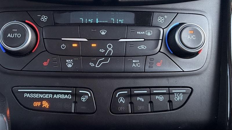 Ford Escape Titanium 4WD 2018