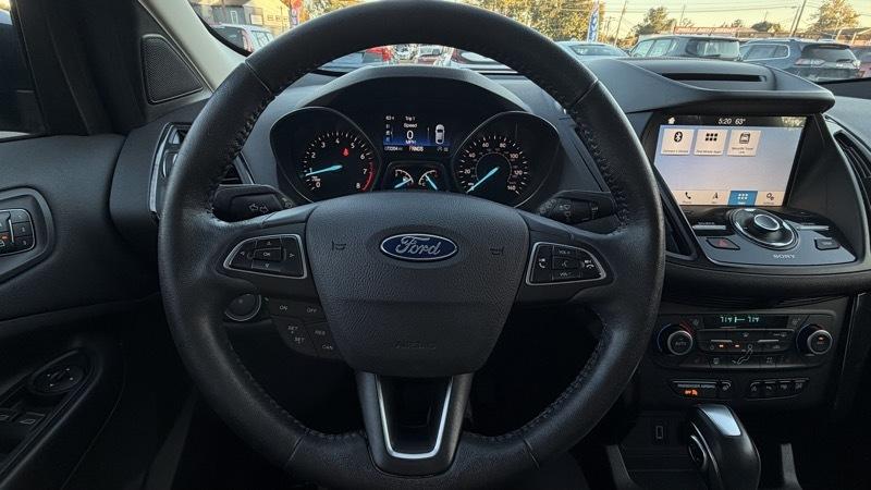 Ford Escape Titanium 4WD 2018