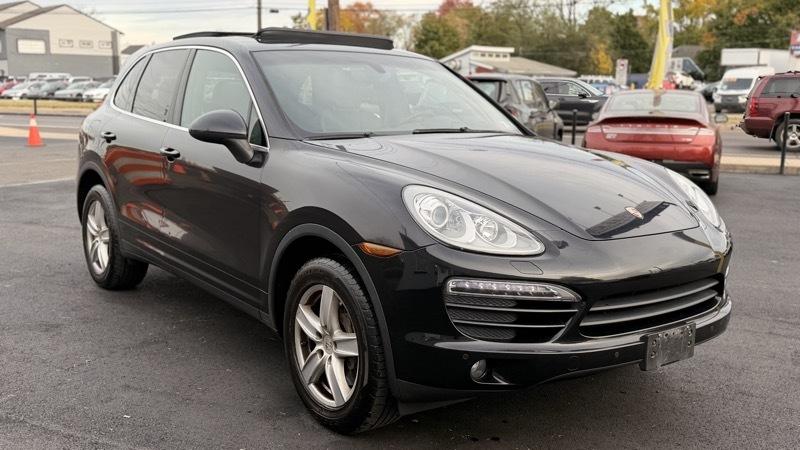 Porsche Cayenne Base 2014