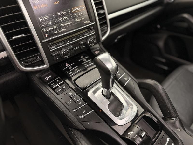 Porsche Cayenne Base 2014