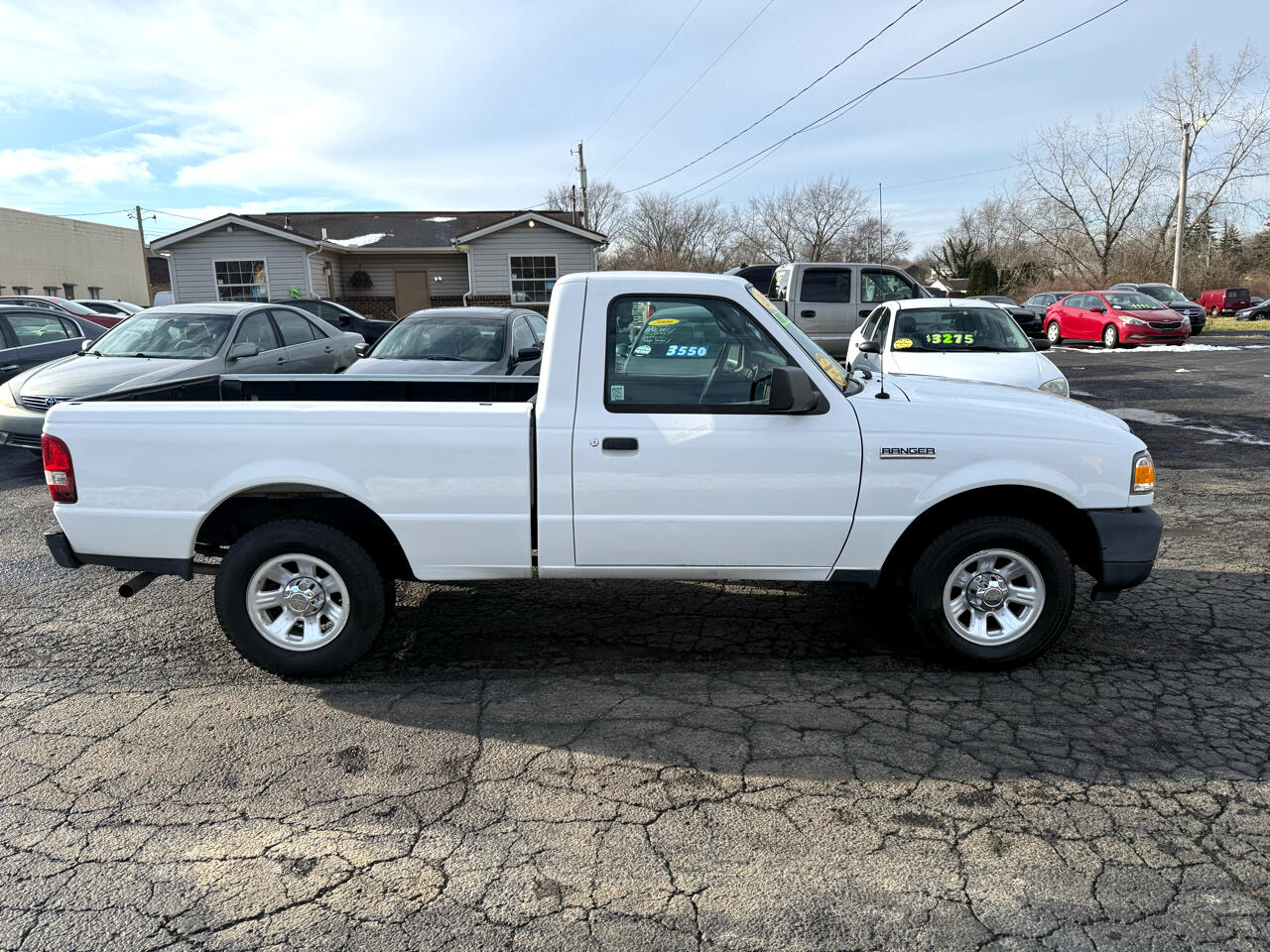 Ford Ranger Regular Cab 2WD 2011