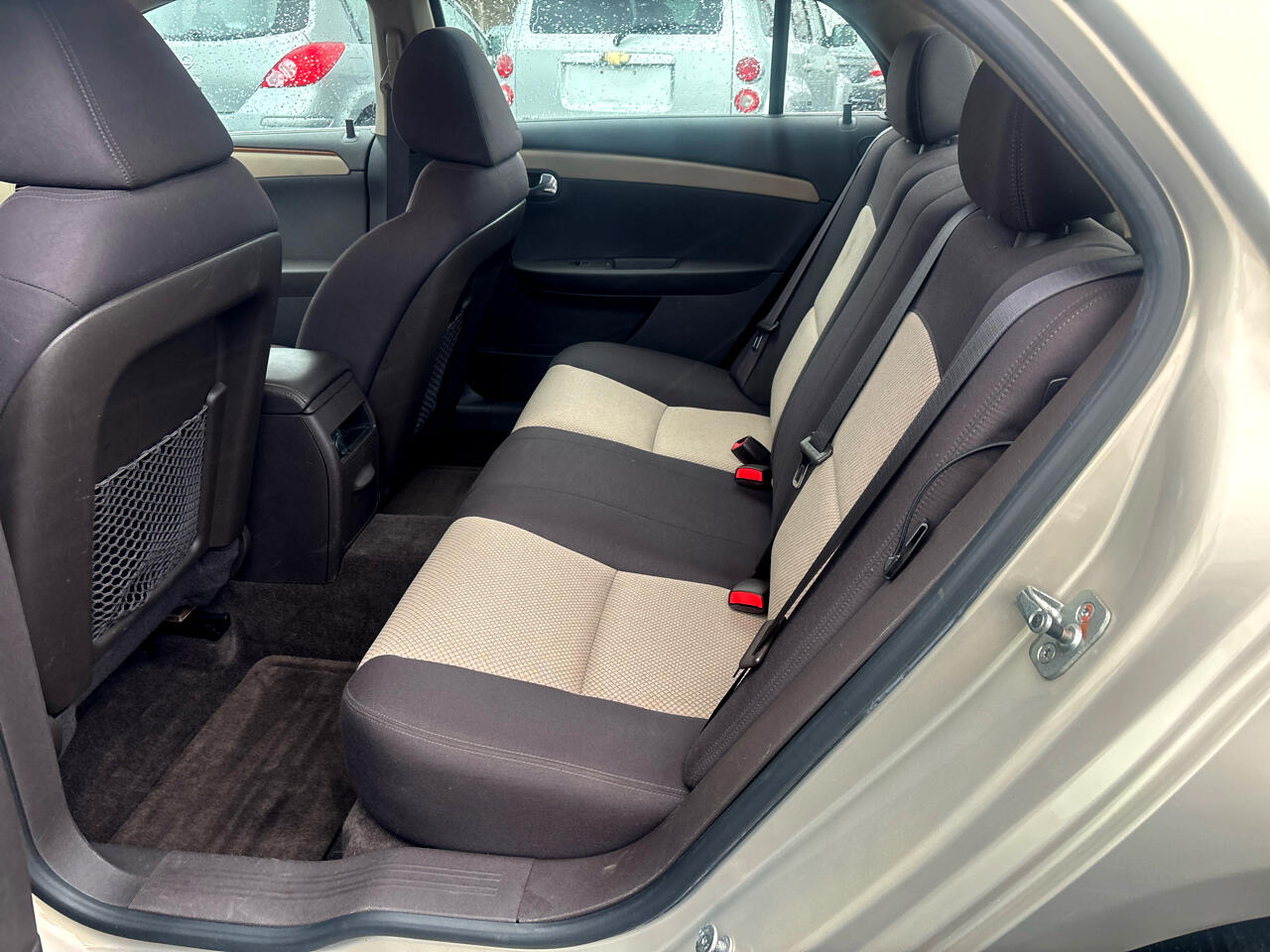 Chevrolet Malibu 1LT 2010