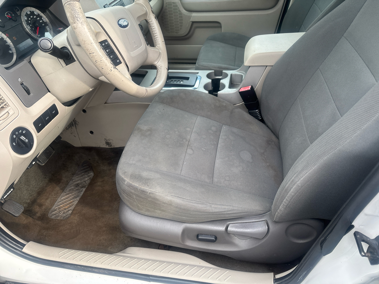 Ford Escape XLT FWD V6 2009