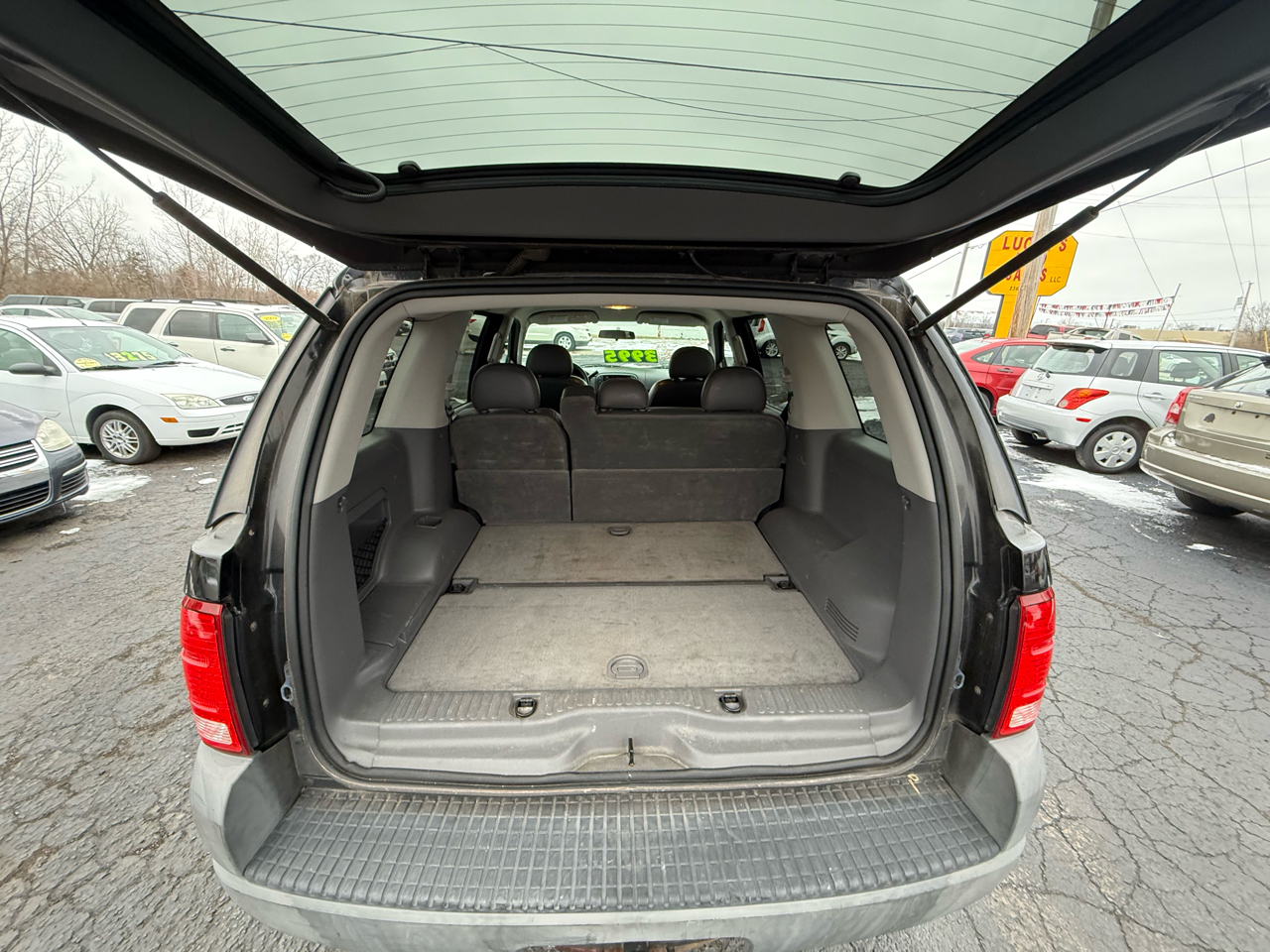 Ford Explorer XLS 4.0L 2WD 2003