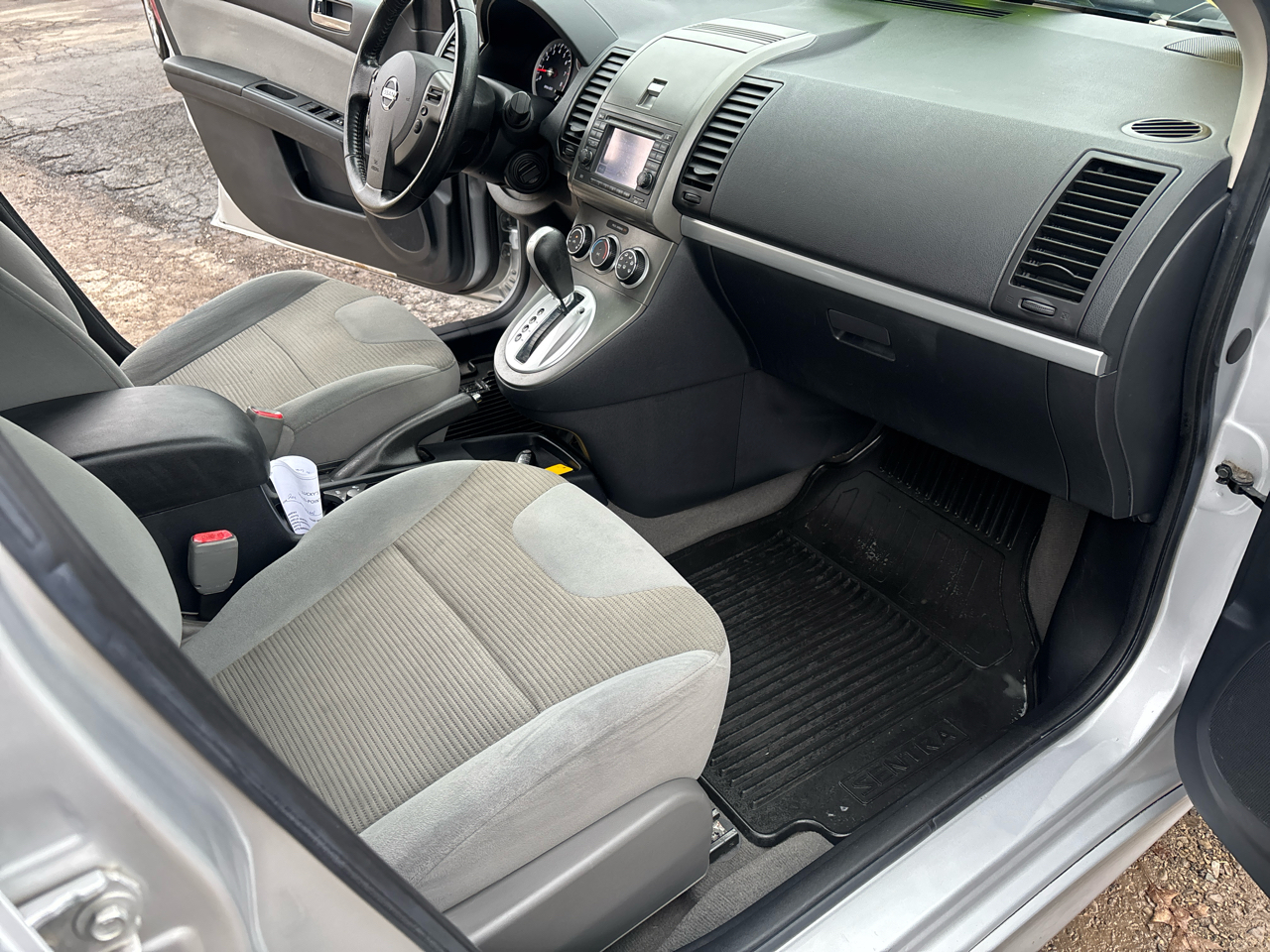 Nissan Sentra 2.0 SL 2011