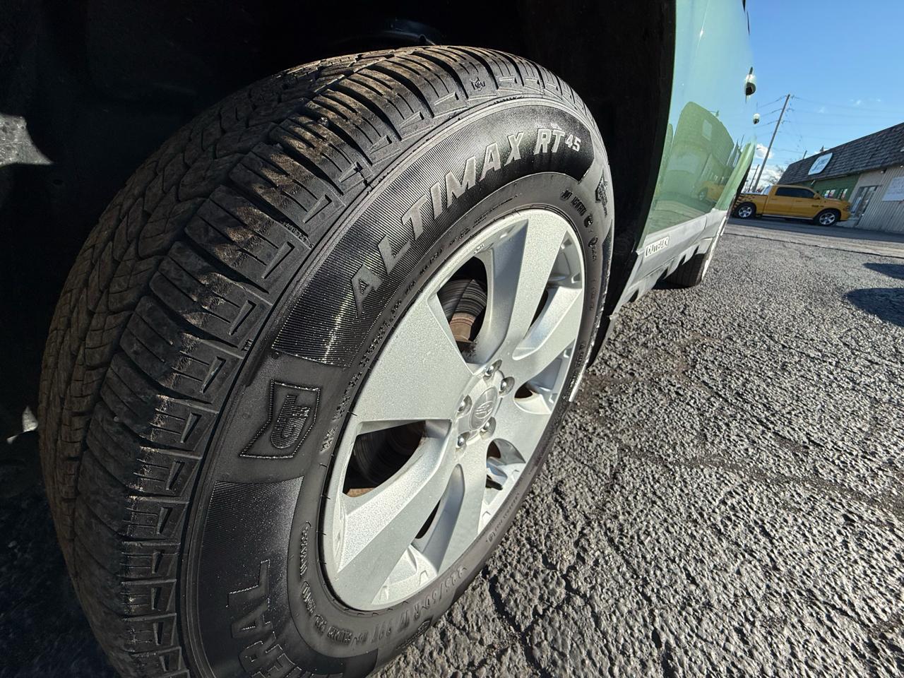 Subaru Outback 2.5i Limited 2010