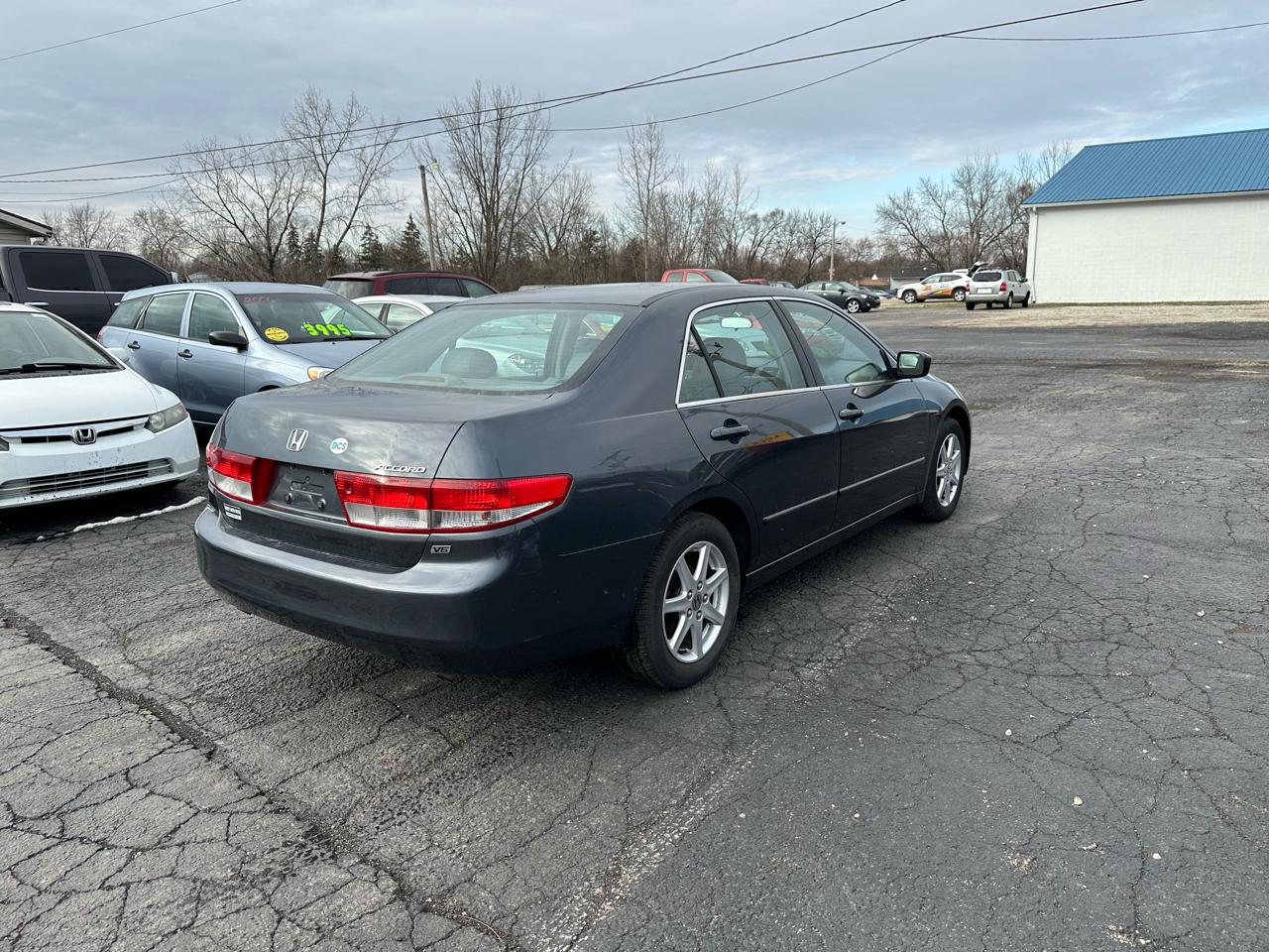 Honda Accord EX V6 sedan AT 2003