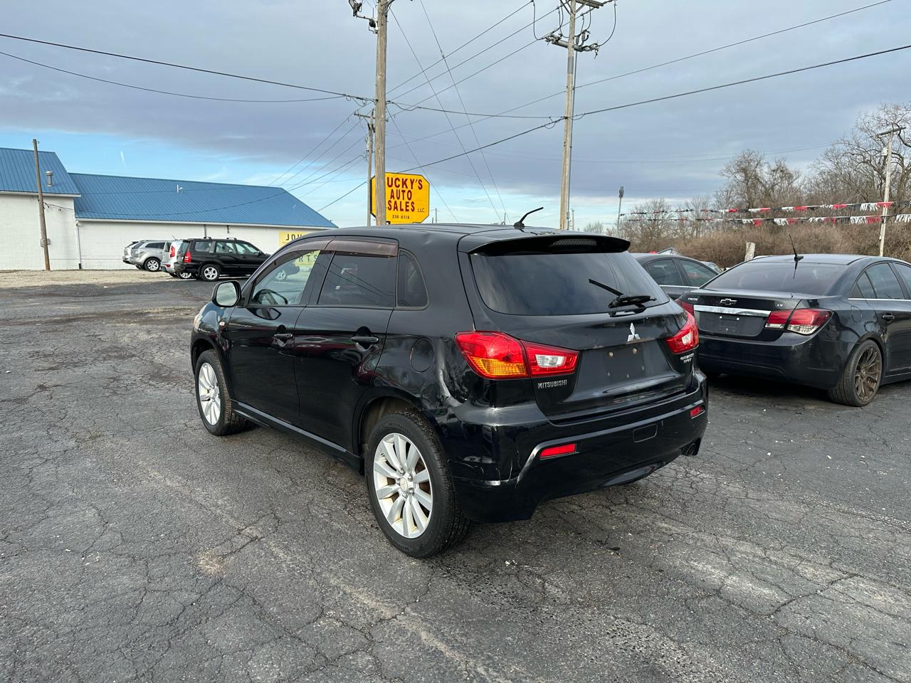 Mitsubishi Outlander Sport SE 4WD 2011