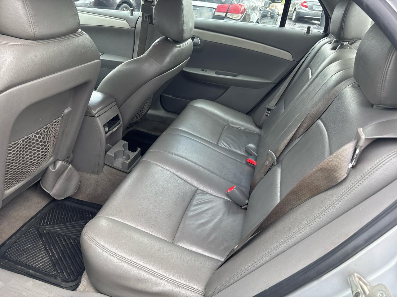 Chevrolet Malibu LS 2011