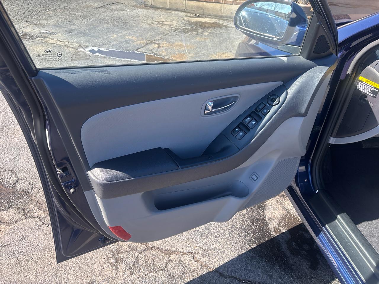 Hyundai Elantra SE 2010