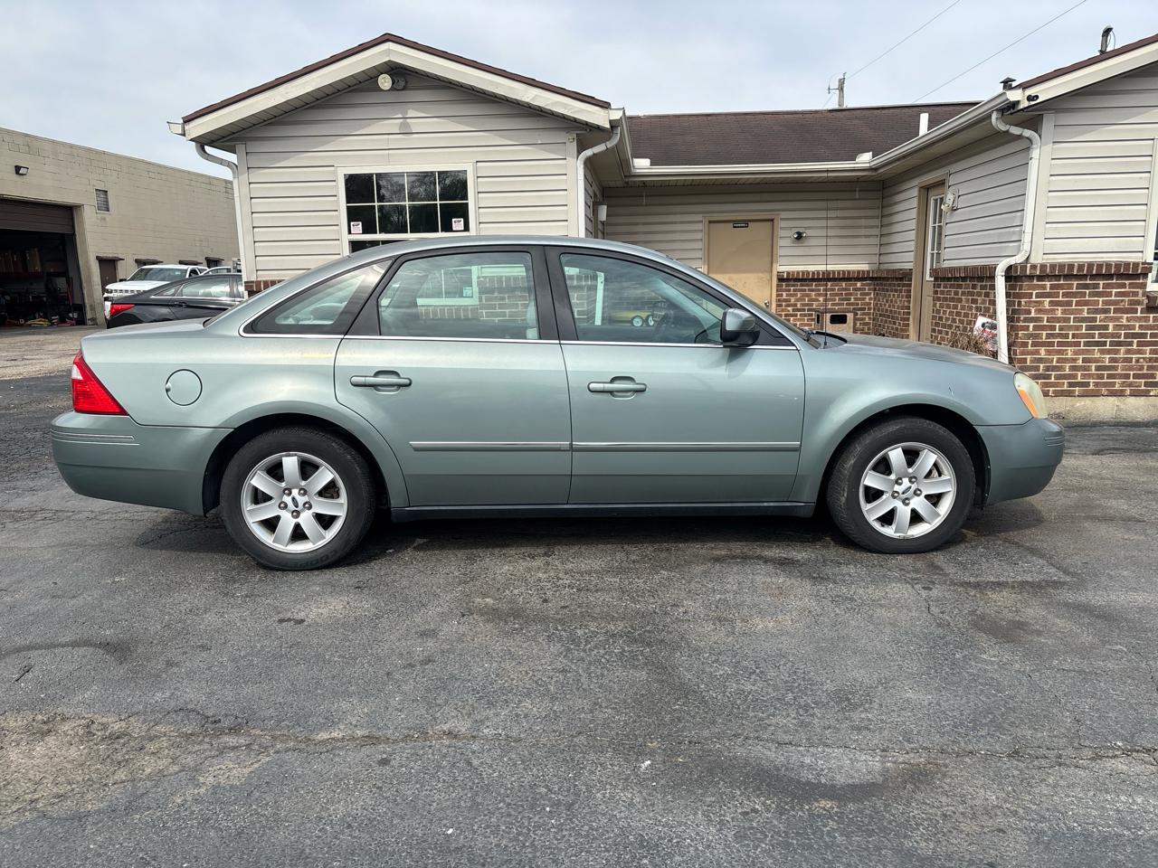 Ford Five Hundred SEL 2005
