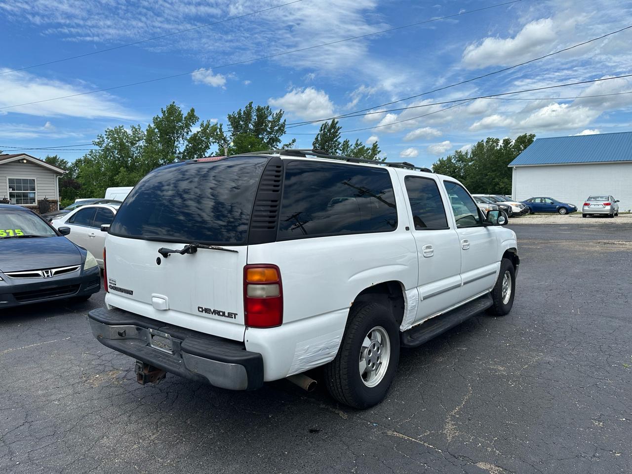 Chevrolet Suburban 1500 4WD 2002