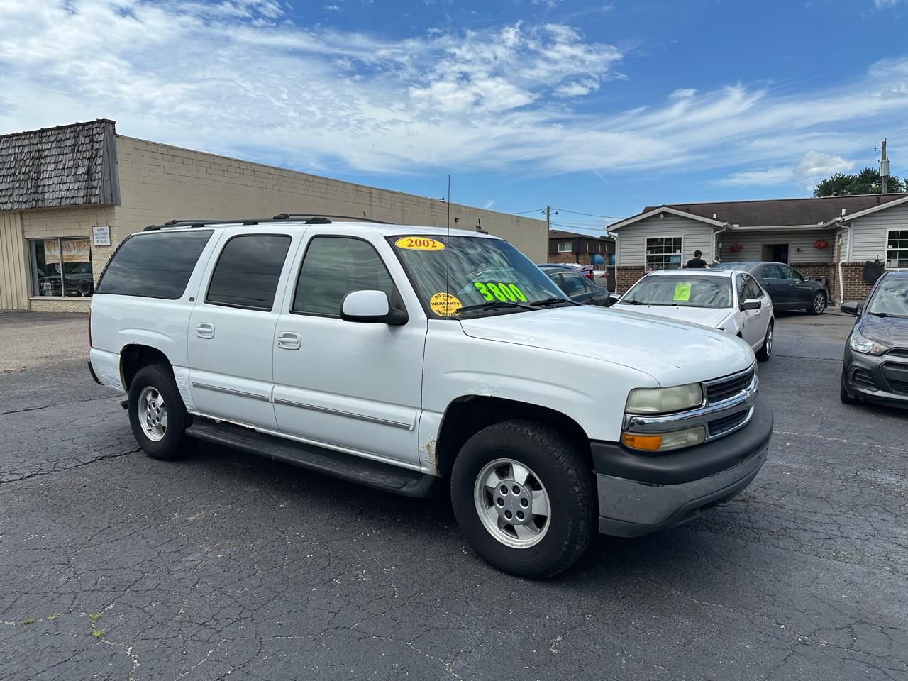 Chevrolet Suburban 1500 4WD 2002
