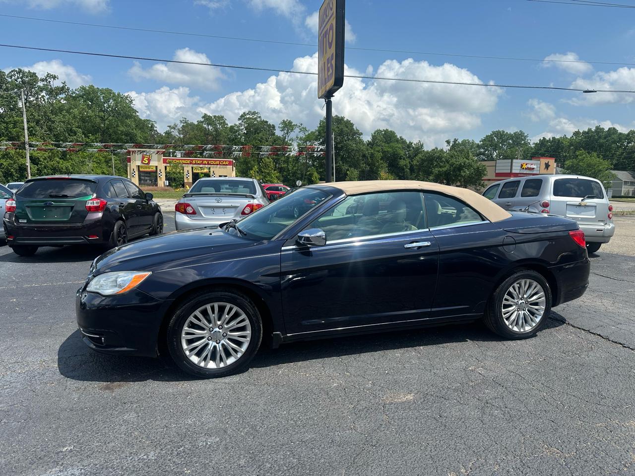Chrysler 200 Limited Convertible 2011