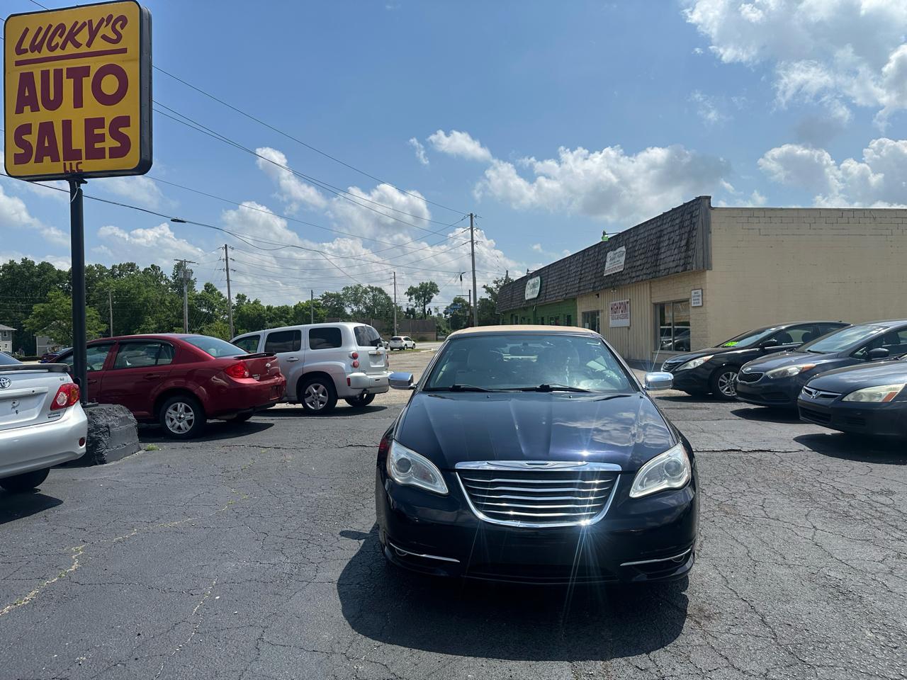Chrysler 200 Limited Convertible 2011