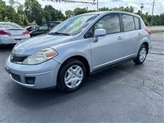 2011 Nissan Versa 