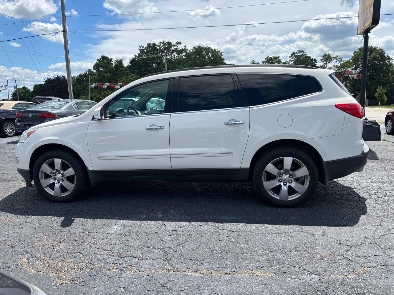 Chevrolet Traverse LTZ FWD 2012