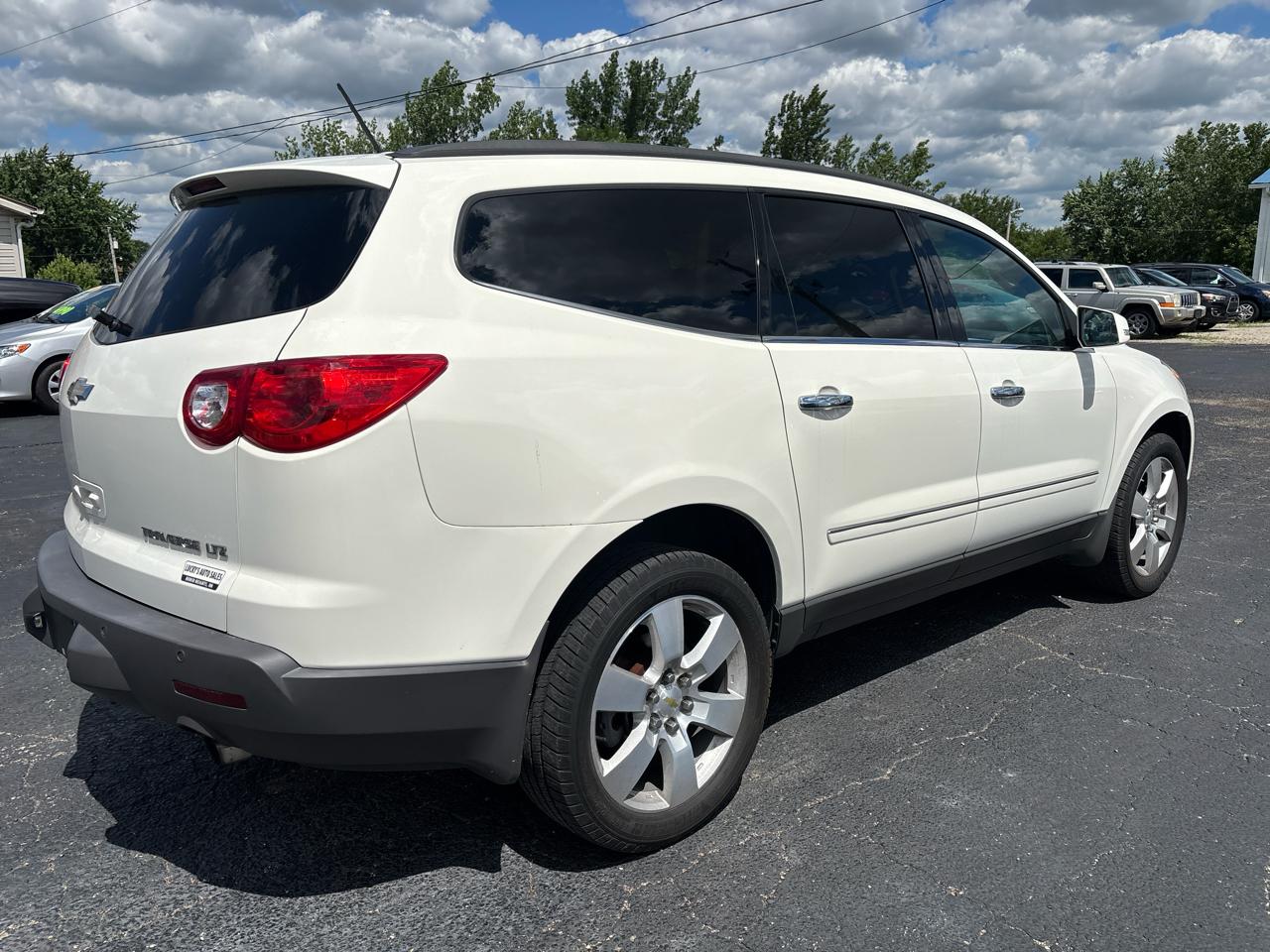 Chevrolet Traverse LTZ FWD 2012