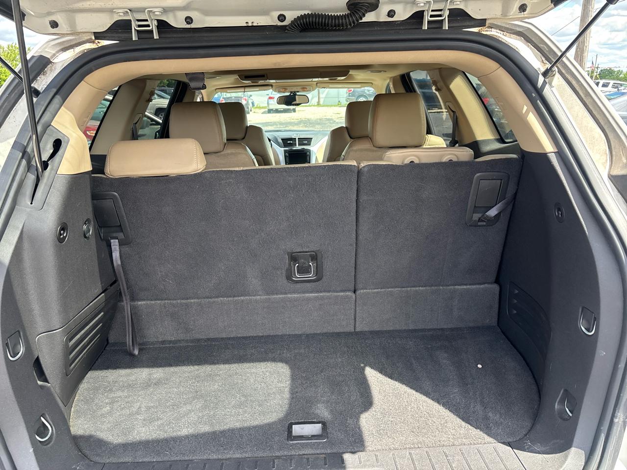 Chevrolet Traverse LTZ FWD 2012