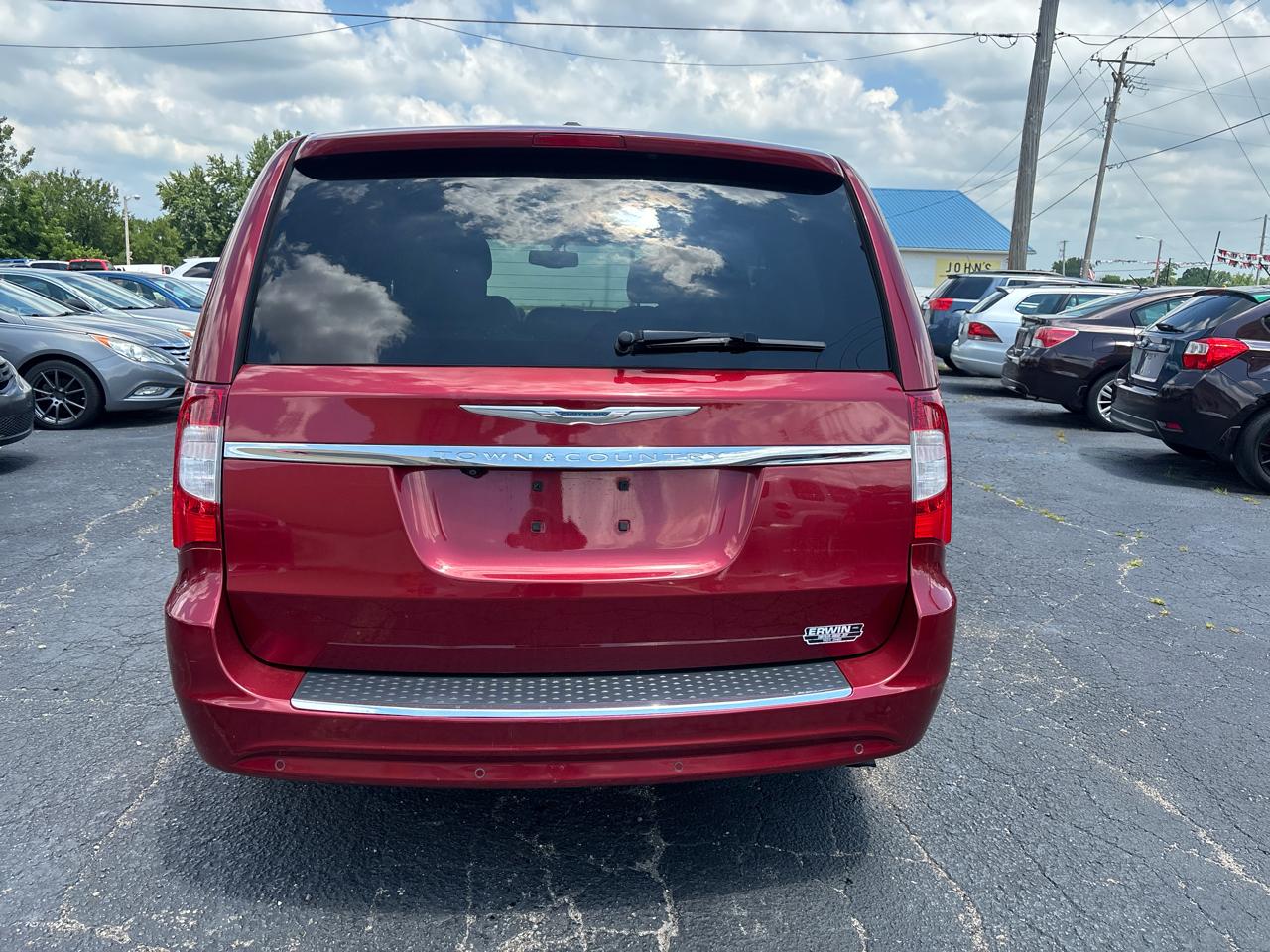 Chrysler Town & Country Touring-L 2014