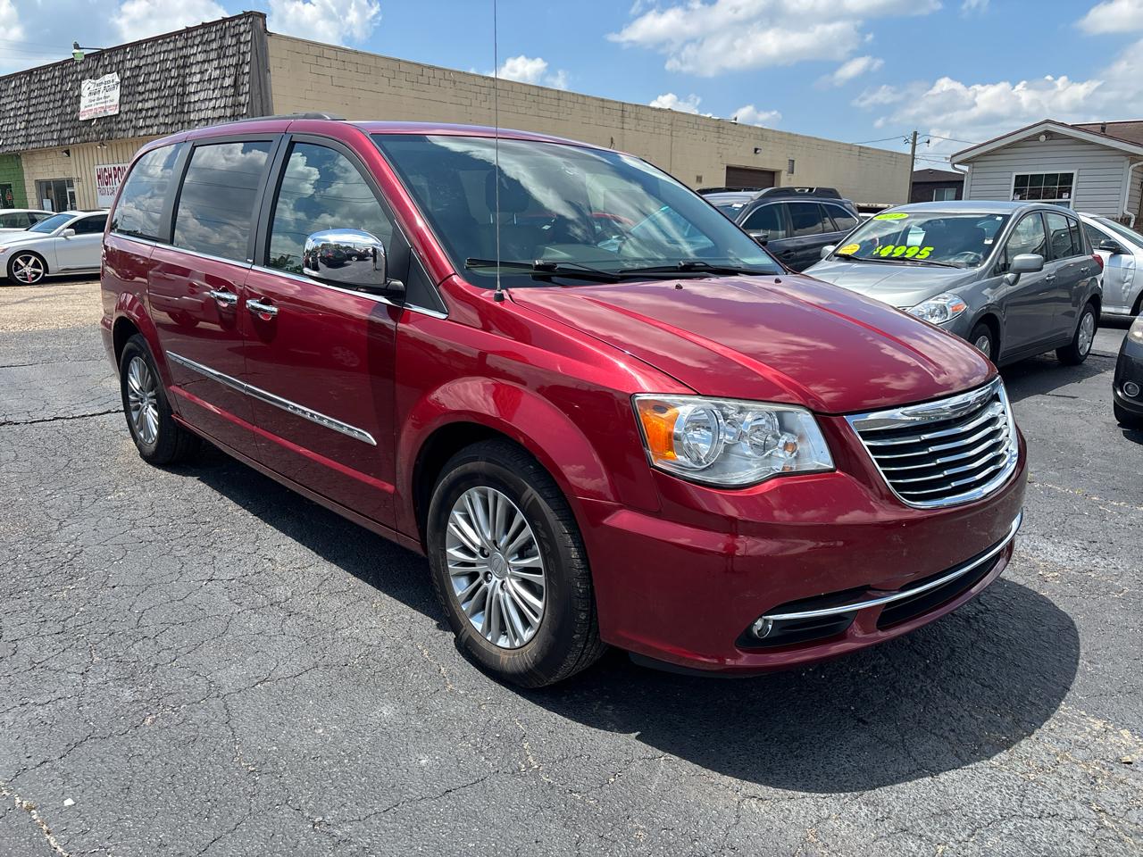 Chrysler Town & Country Touring-L 2014