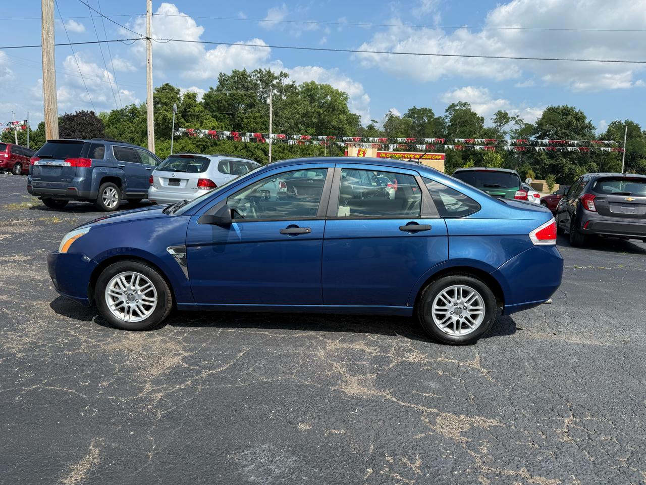 Ford Focus SE Sedan 2008