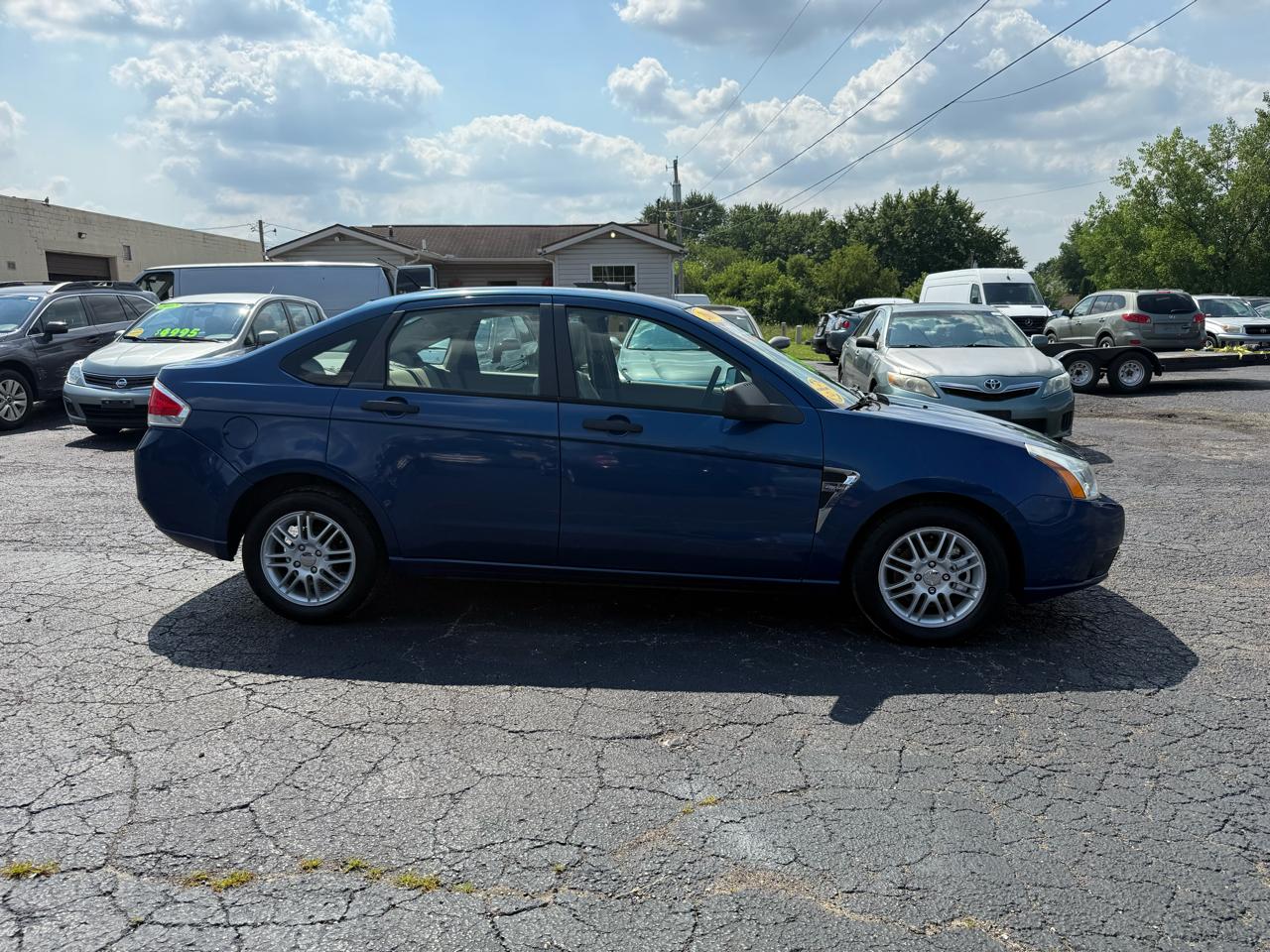 Ford Focus SE Sedan 2008