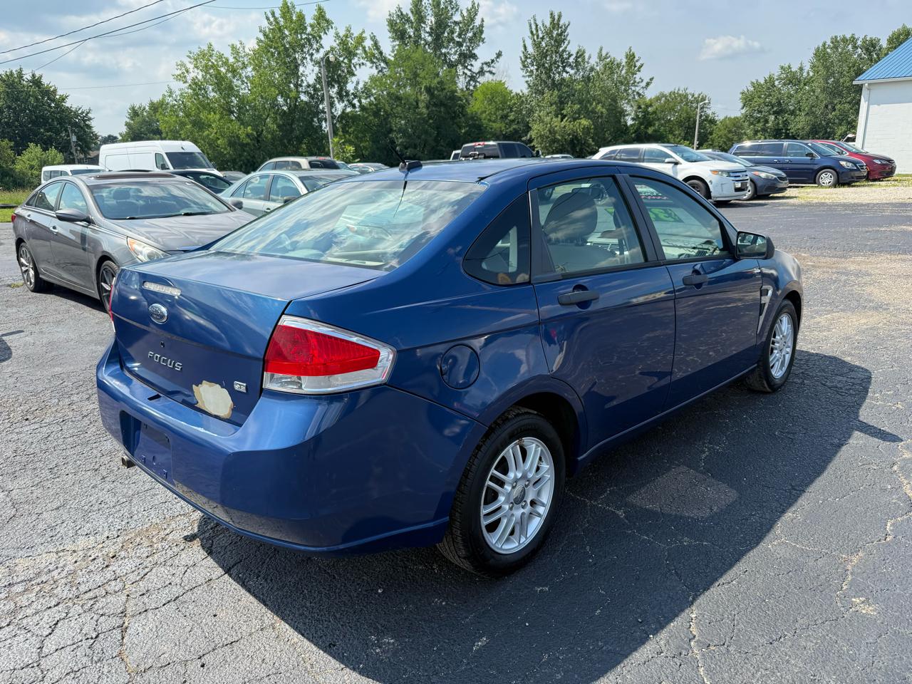 Ford Focus SE Sedan 2008