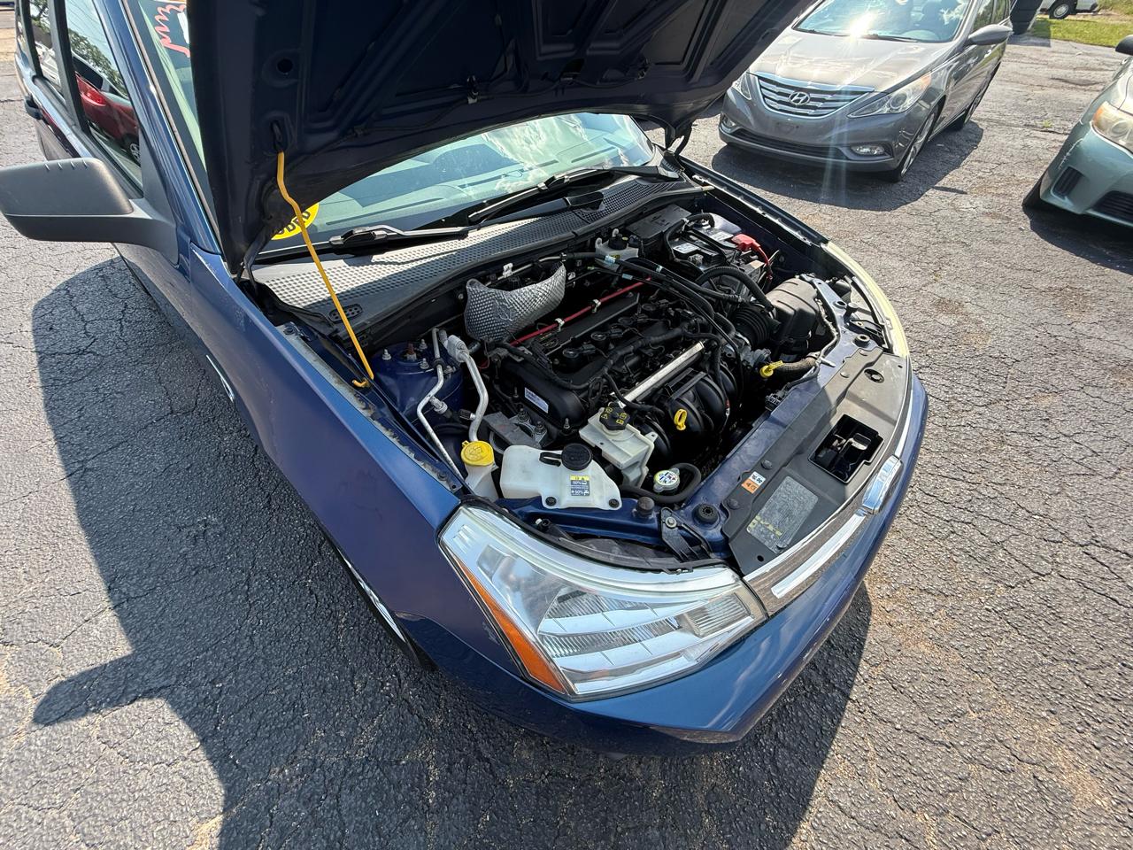 Ford Focus SE Sedan 2008